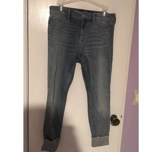 High Rise Hollister crop Jeggings